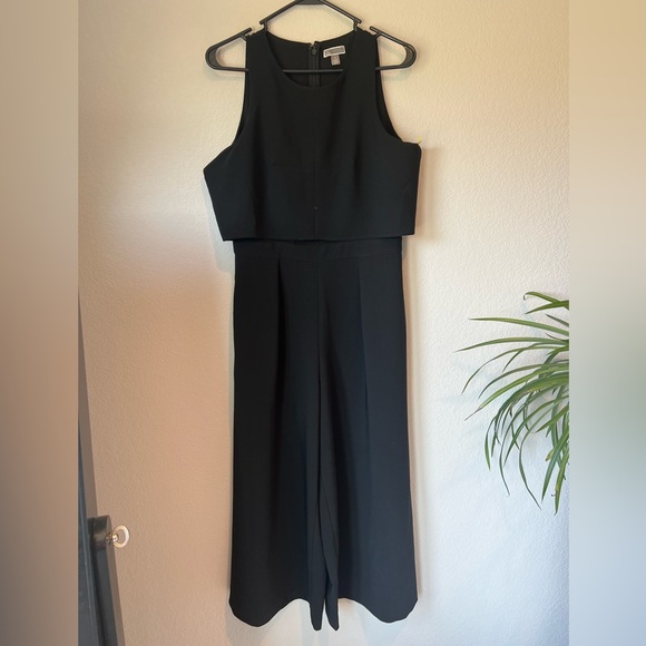 Chelsea28 popover wide leg black jumpsuit medium - Picture 2 of 4